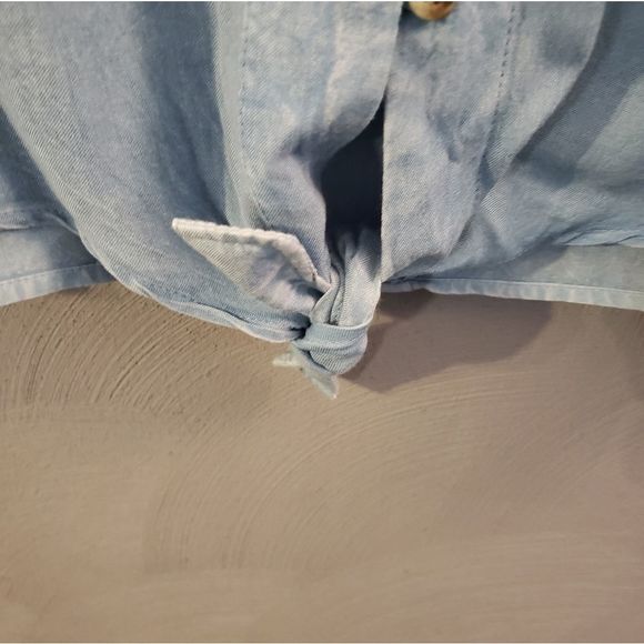 Style Envy tie front Jean Top - Picture 3 of 5